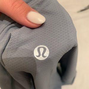 Lululemon muscle love long sleeved cropped shirt